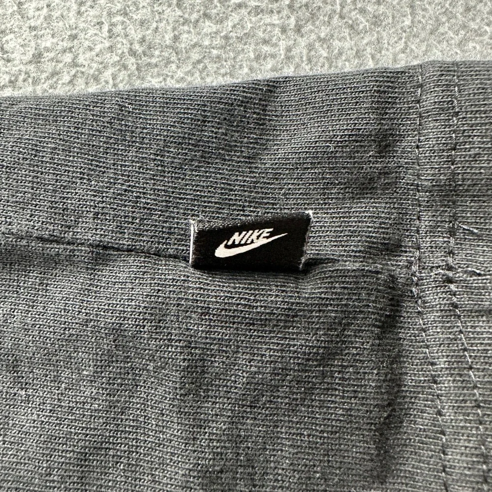 Nike T Shirt Mens L Black Sportswear Max 90 Embroidered Swoosh Short Sleeve Tee - Picture 6 of 9